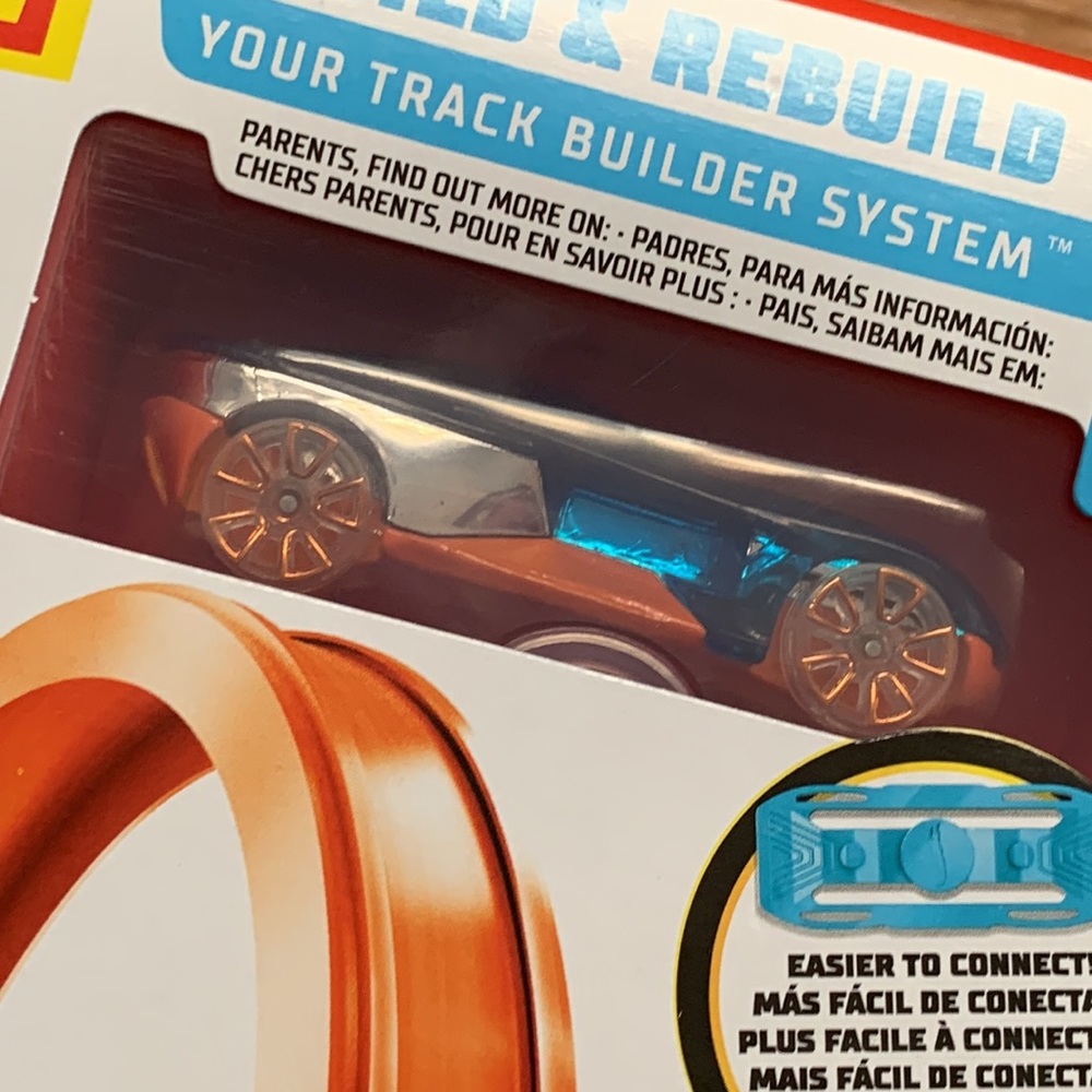 Hot Wheels Track Builder Fuel Can Stunt Box - Picture 9 of 12